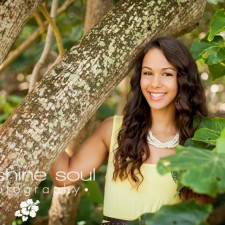 Hawaii Senior Portrait Photographer