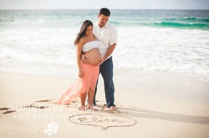 Hawaii Beach Maternity Photography