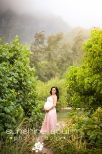 Kailua, Hawaii Maternity and Newborn Photographer